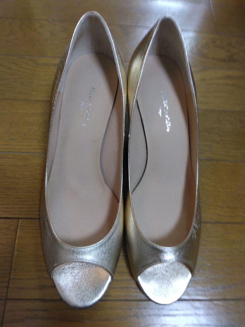 ウェッジヒールパンプス