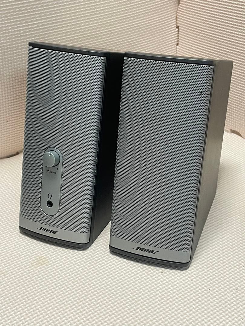 BOSE companion 2 series Ⅱマルチメディアスピーカーポーズ