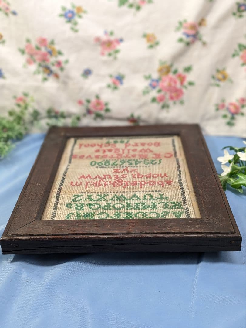 イギリス アンティーク 1887年 スクールサンプラー 刺繍額