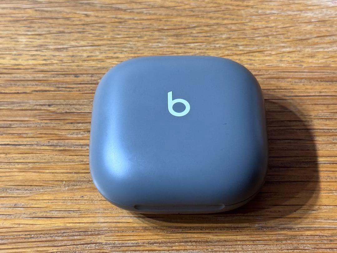 beats Proワイヤレスイヤホン グレー