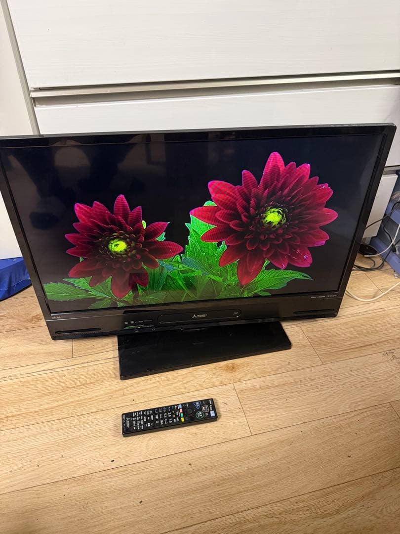 三菱液晶テレビ 32V型 REAL ブルーレイレコーダー内蔵 HDD内蔵