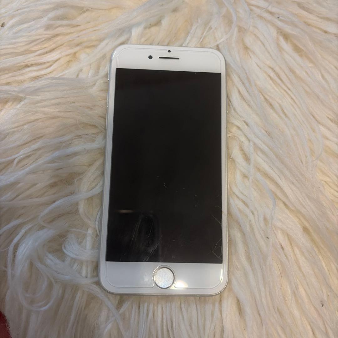 iPhone8シルバー64G SIMフリー美品