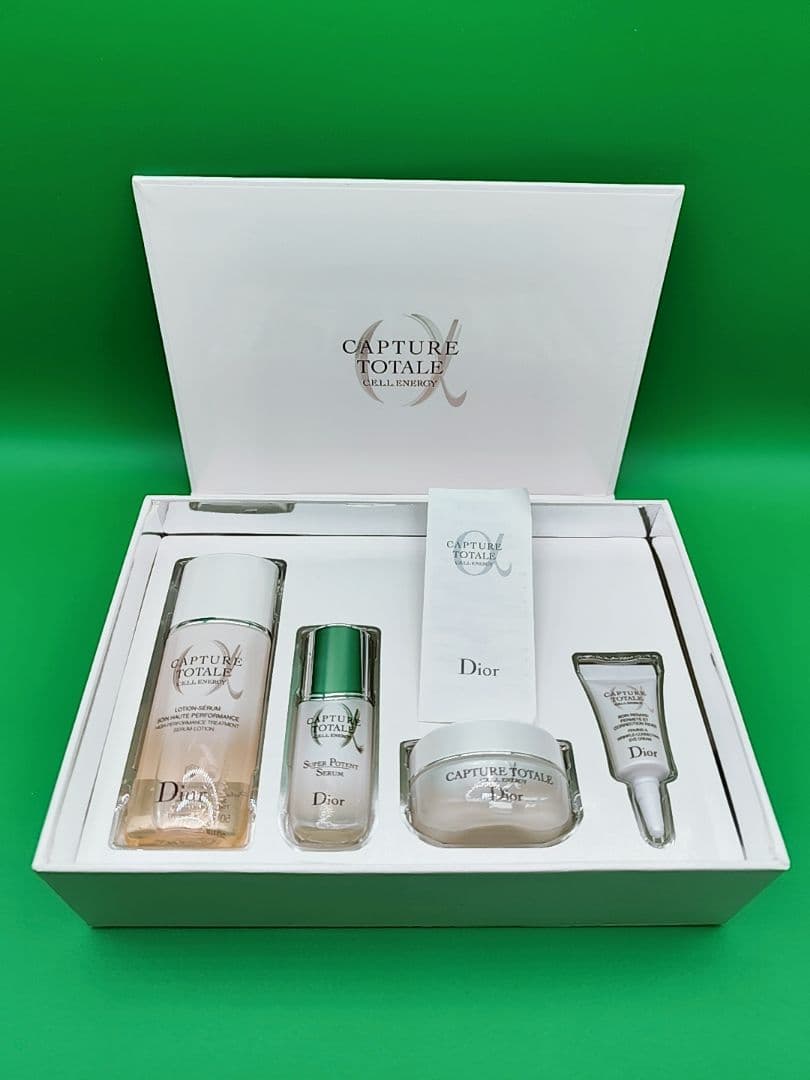 新品未使用　Dior　カプチュール トータルセルENGY ディスカバリー キット
