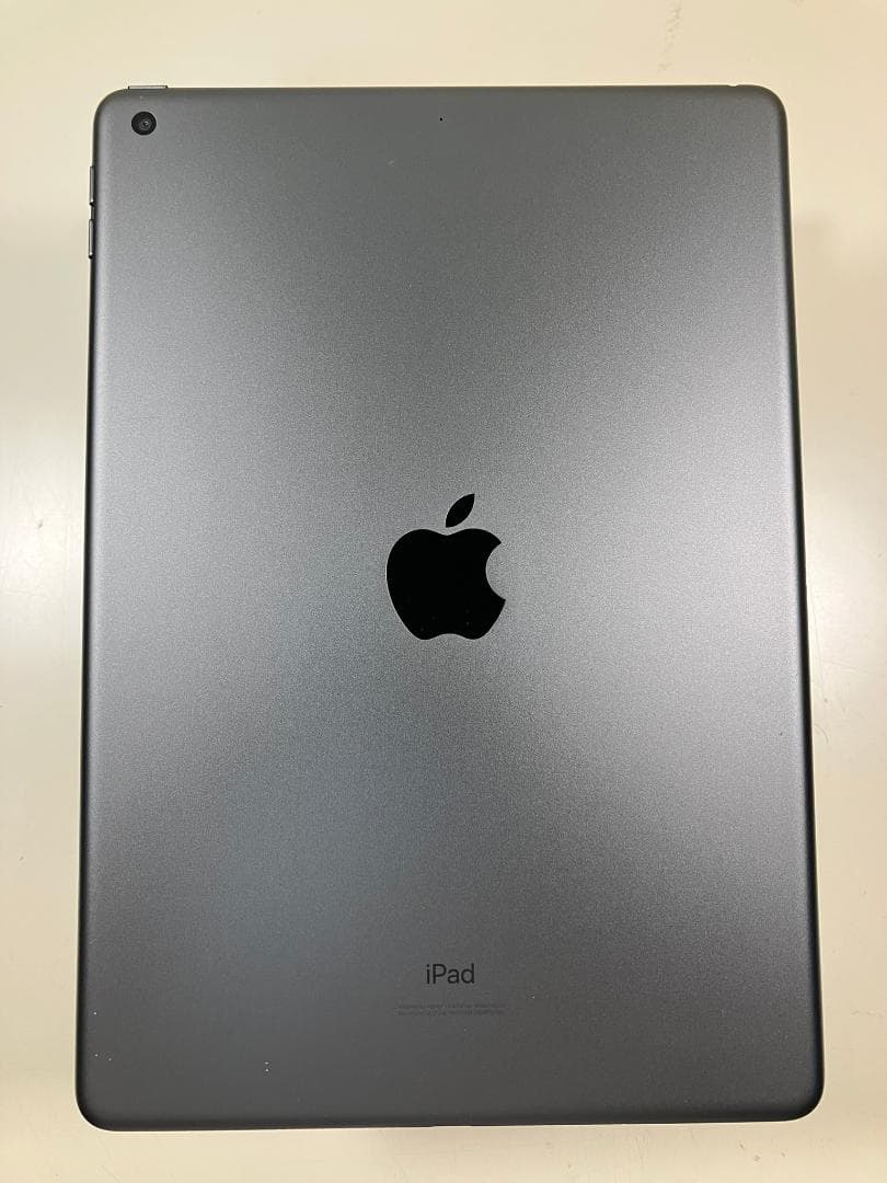 iPad 第8世代　128GB グレー　Wi-Fiモデル　カバーガラス付