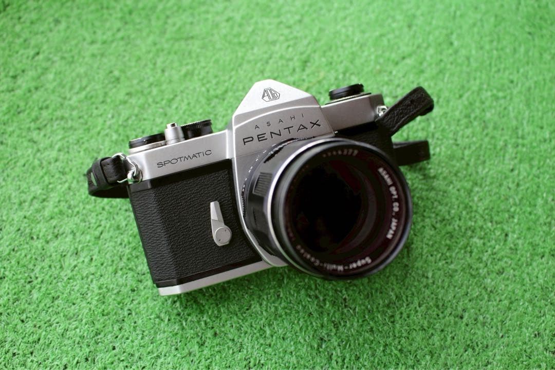 PENTAX Spotmatic + Takumarズーム レンズ付