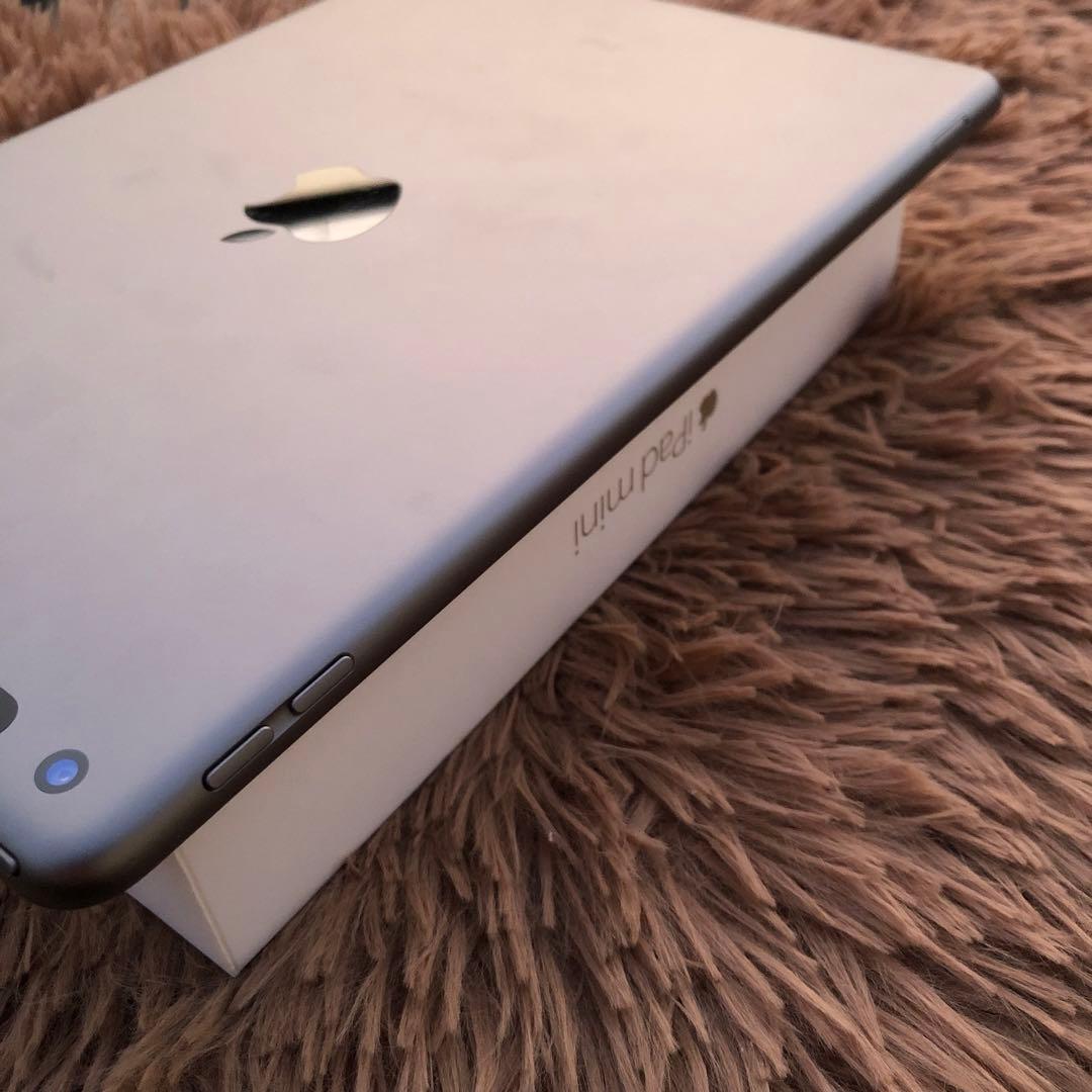 【11/30販売終了】iPad 第8世代 32GB cellular【当日発送】