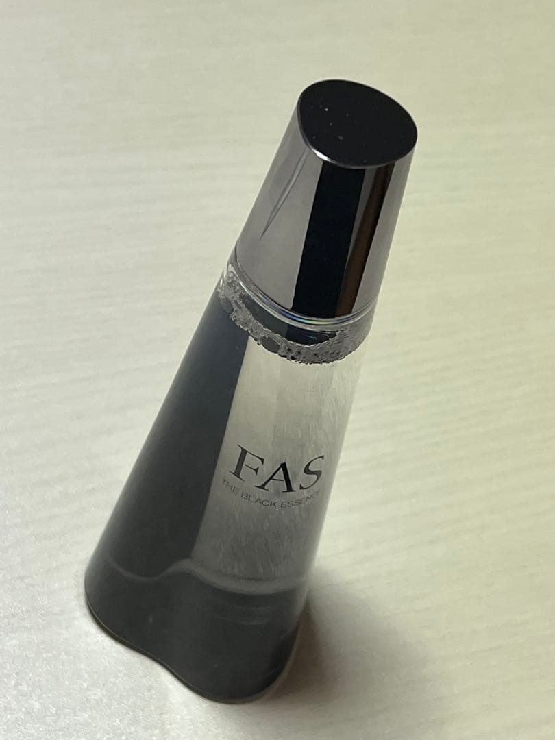 〈新品未使用〉FAS ザ ブラック エッセンス 200ml