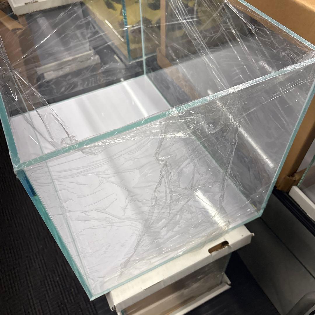専用品　不備品　特売！　水槽　60CM W60×D40×H40 厚み8mm
