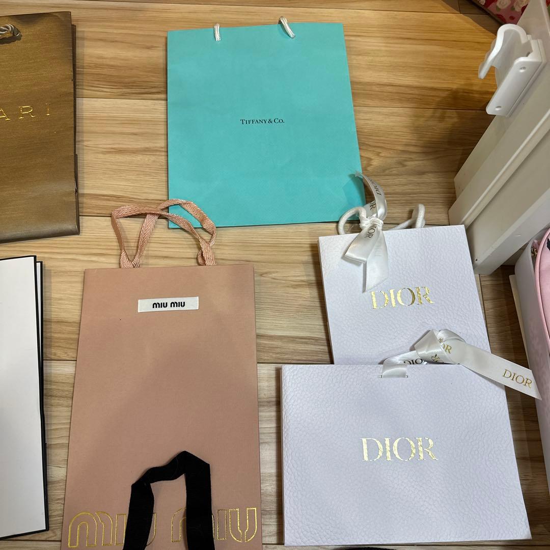 CHANEL DIOR Tiffany他 ショッパー10点