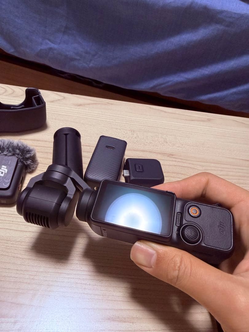 【ほぼ未使用】DJI Osmo Pocket 3 Creator Combo