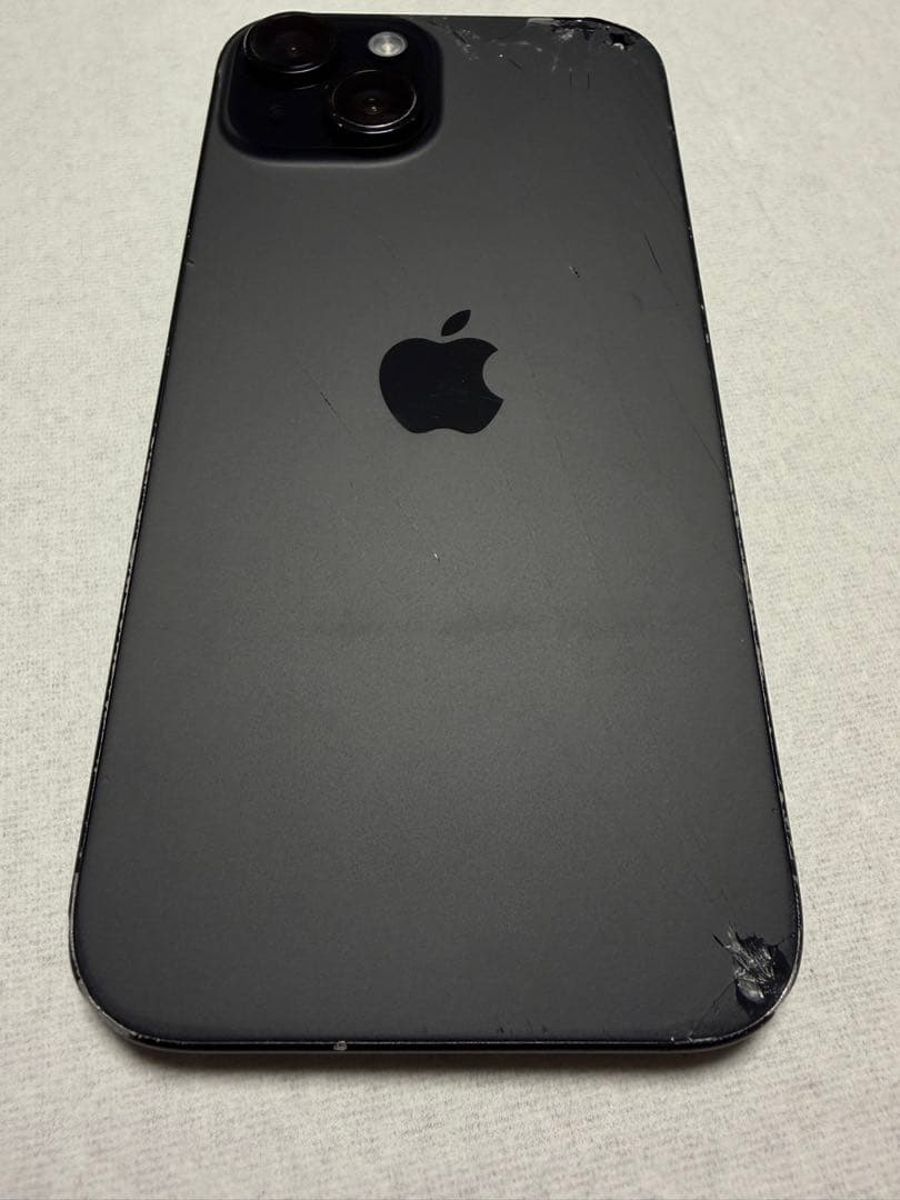 iPhone15 ブラック ジャンク扱い