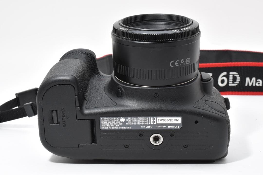 【超美品】キャノン EOS 6D Mark II レンズキット 箱付き #437