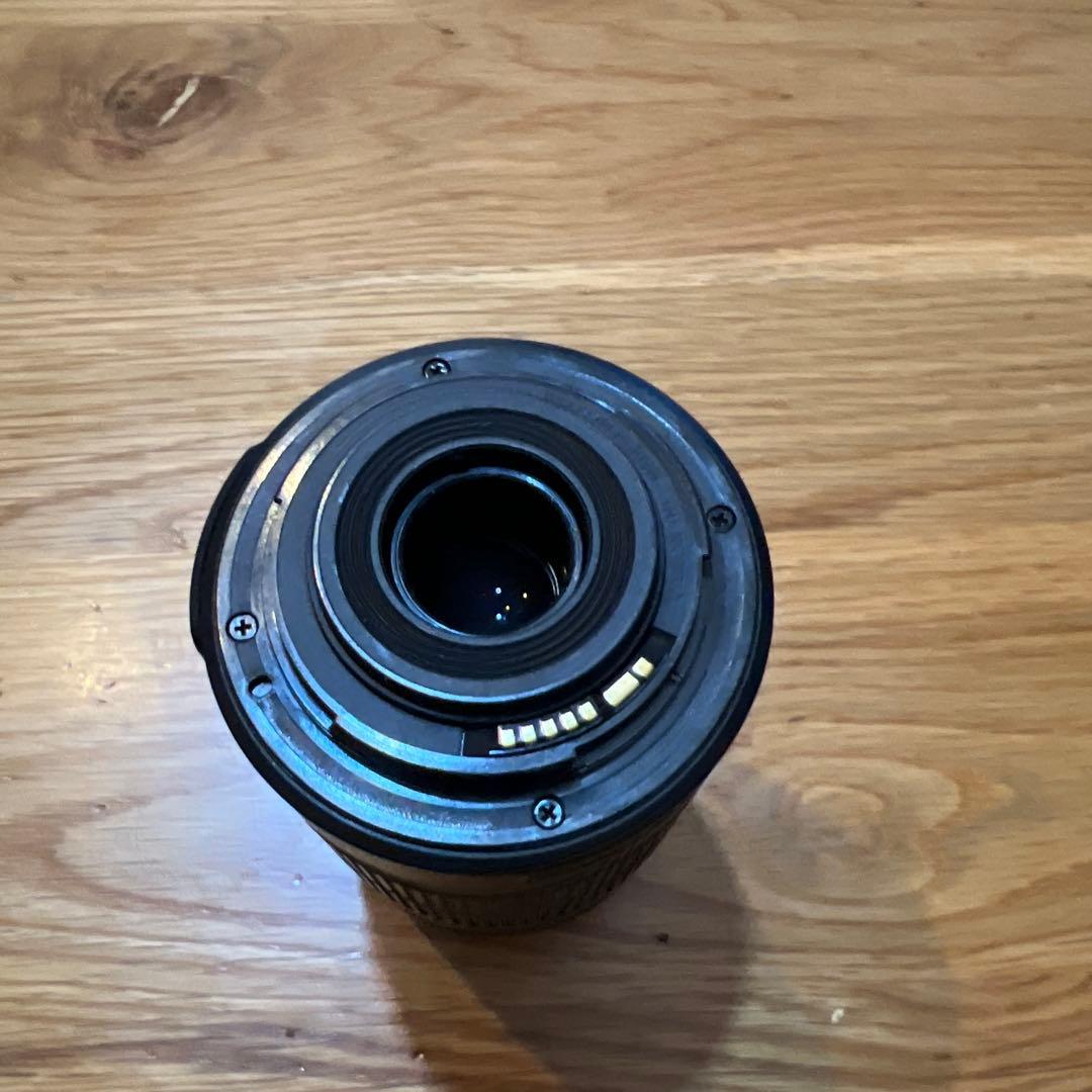 Canon EF-S 55-250mm IS レンズ