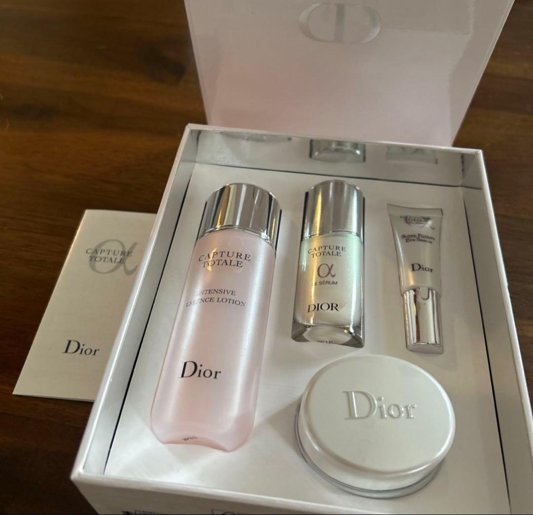 Dior カプチュールトータルディスカバリーキット