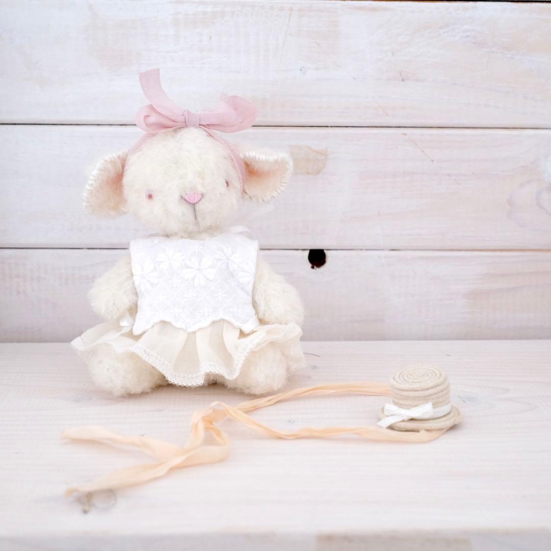 ひつじのぬいぐるみ　テディベア　teddy bear ひつじ