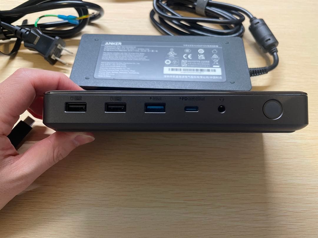 Anker 563USB-Cドッキングステーション