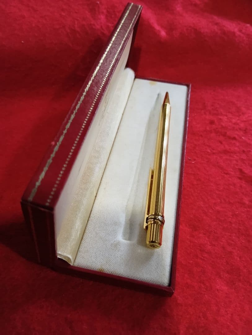 松⚫カルチェ　Cartier ボールペン　共箱付