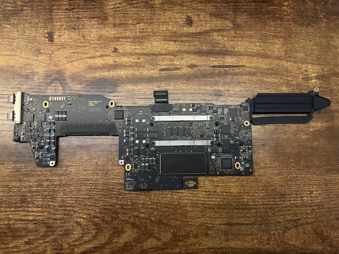 MacBook Pro 専門一号店