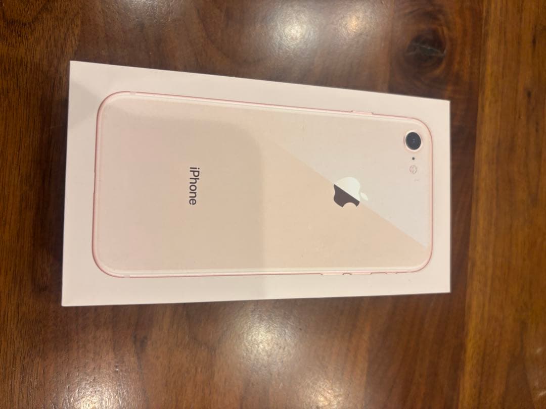 iPhone8 美品 ゴールド SIMロック解除 純正イヤホン付