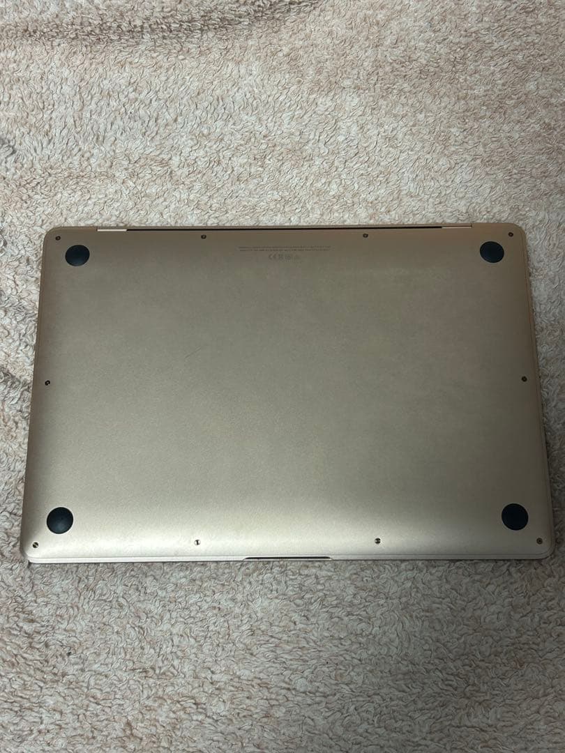 Apple MacBook Air (M1, 2020) 本体のみ