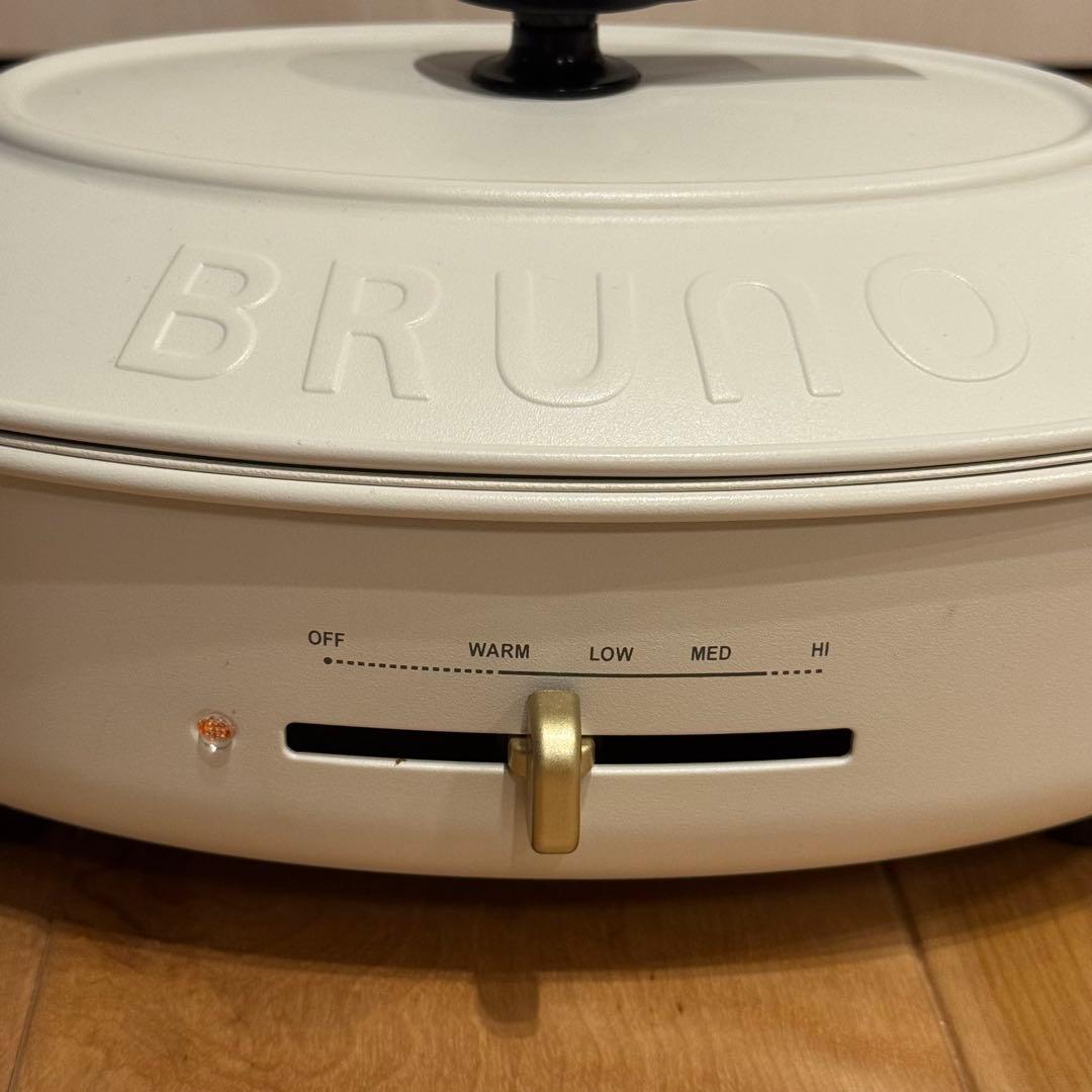 BRUNO オーバルホットプレート タコ焼き・平面・鍋　3種セット　立つ取手付き