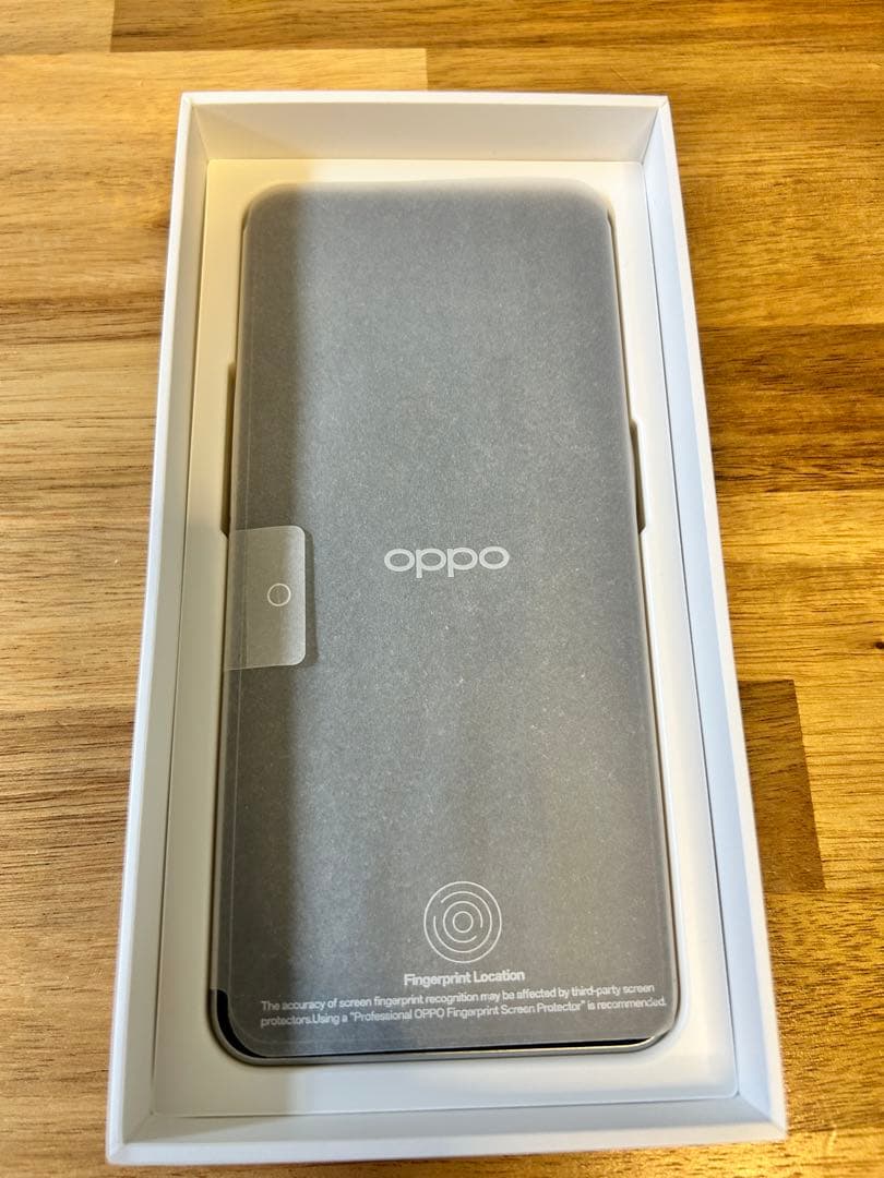 【極美品】OPPO Reno9 A 本体 SIMフリー おまけフィルム付