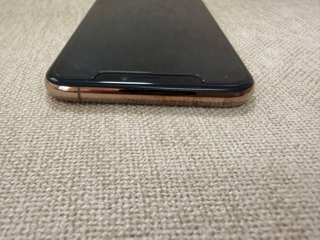 Apple iPhone Xs ゴールド 本体　SIMフリー