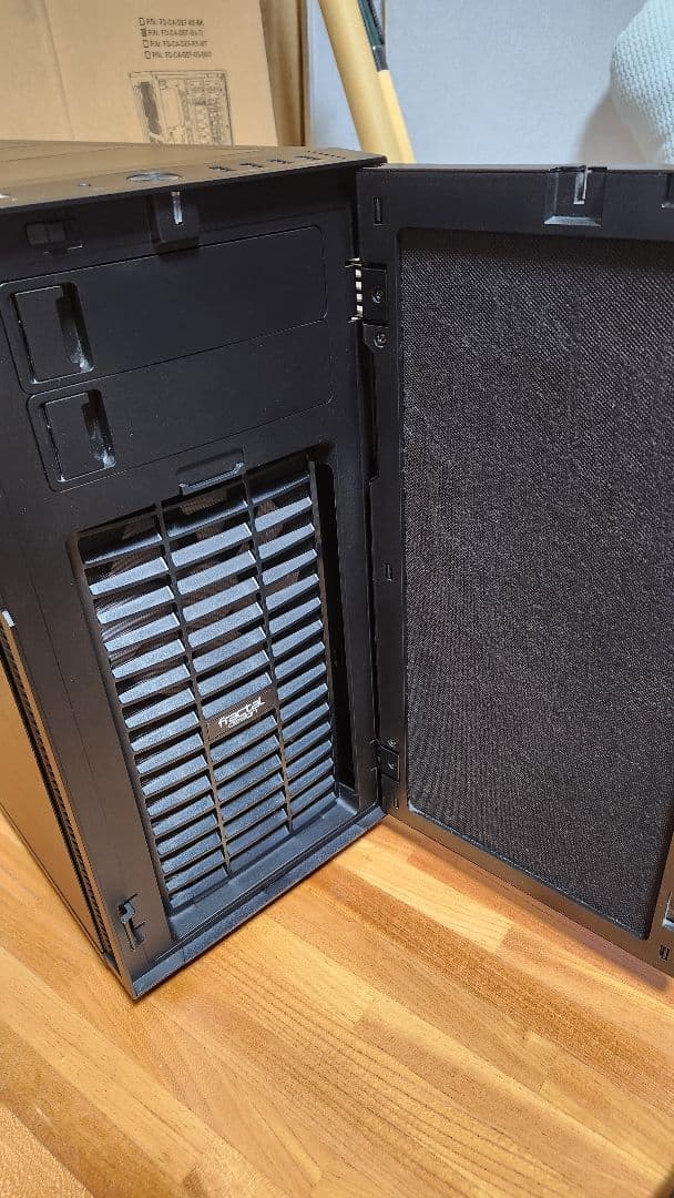 Fractal Design Define R5 PCケース
