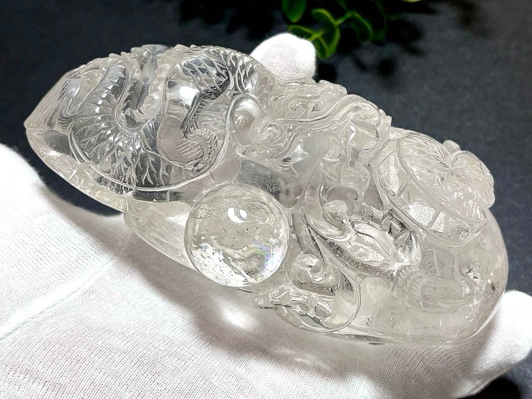 夢幻品質　超秘蔵放出　幻のオールドガネッシュヒマール手彫水晶　天翔る虹の皇帝龍神