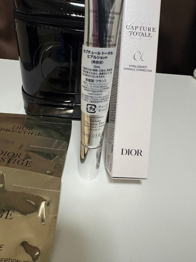 アイケア DIOR CAPTURE TOTALE HYALU SHOT 15ml