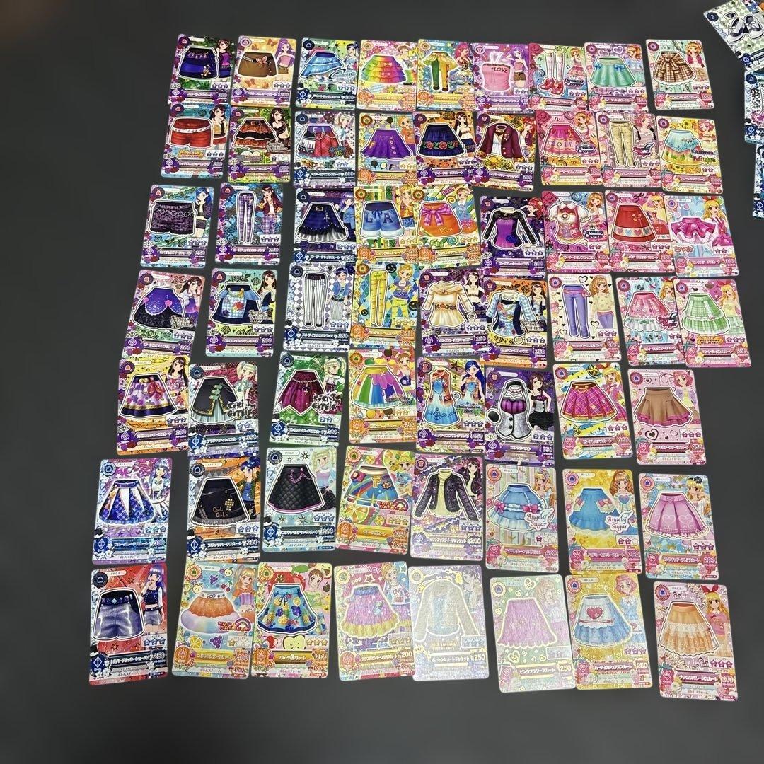 アイカツカードまとめ売り 約２００枚ぐらい