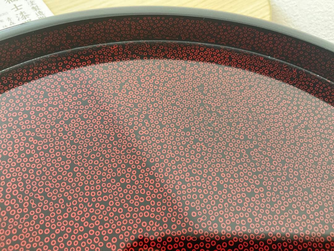 新品　津軽塗　七々子塗　丸盆30cm 黒（赤種）　専用箱付