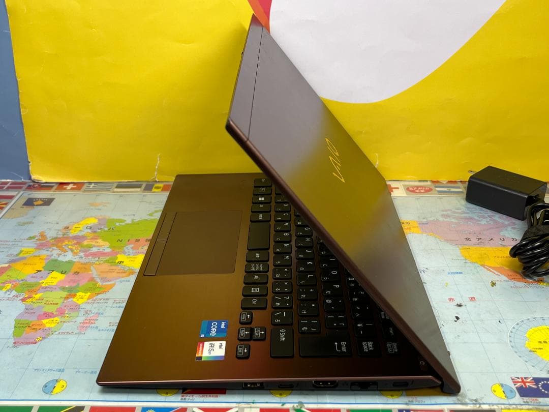 美品 VAIO VJPK21 ソニー 第11世代 14.0型 ソニー ノートPC