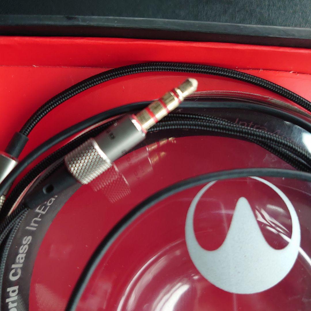 イヤホン Atomic Floyd SuperDarts Titanium +