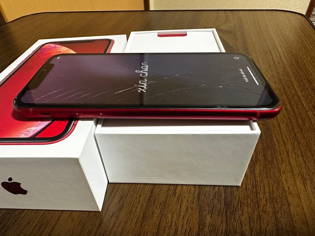 Apple iPhone XR (赤) 箱付き