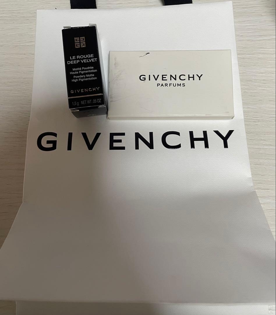 GIVENCHY 香水