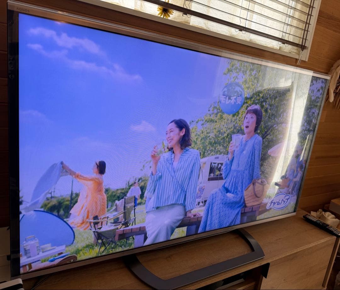 シャープ 液晶テレビ　60V型 AQUOS フルハイビジョン　直接引き渡し希望