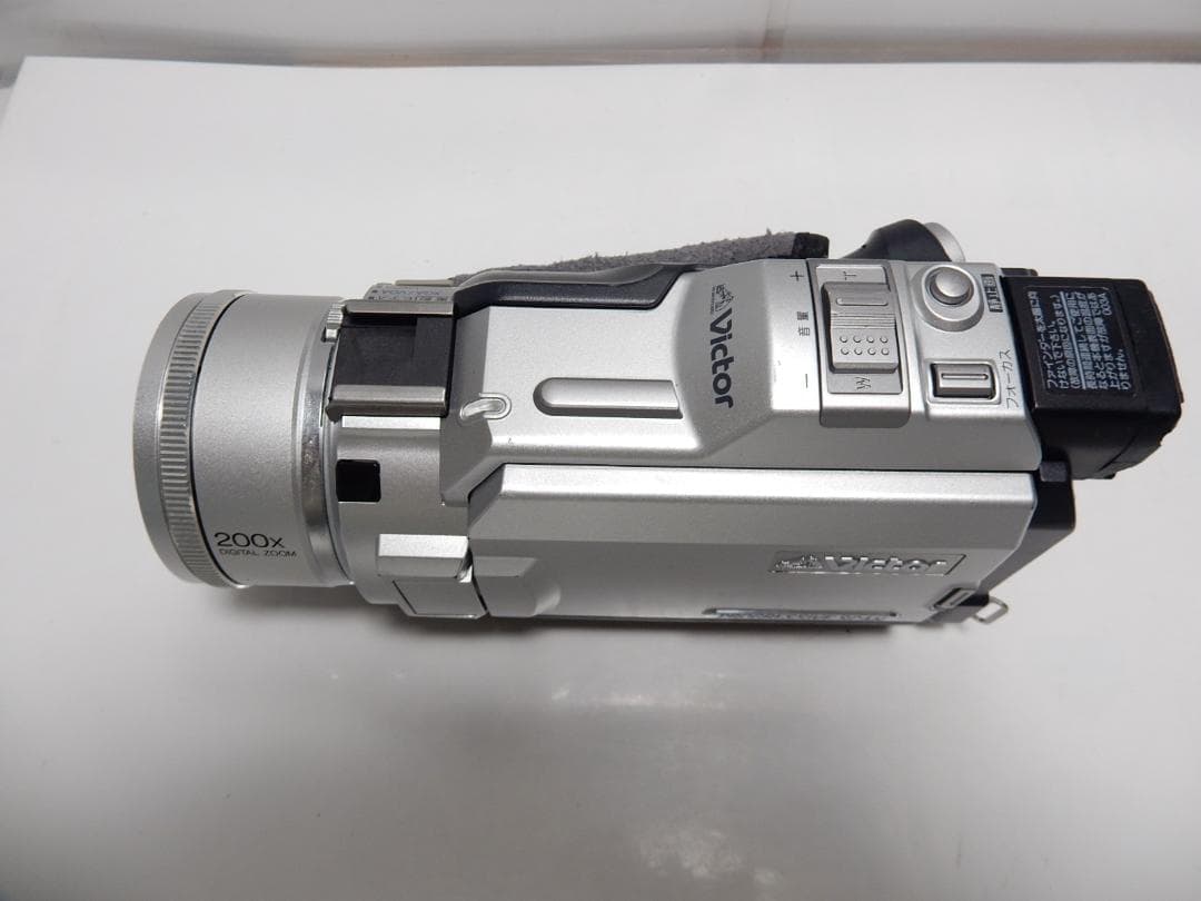 希少　動作品　Victor ビクター　デジタルビデオカメラ　GR-DV2000