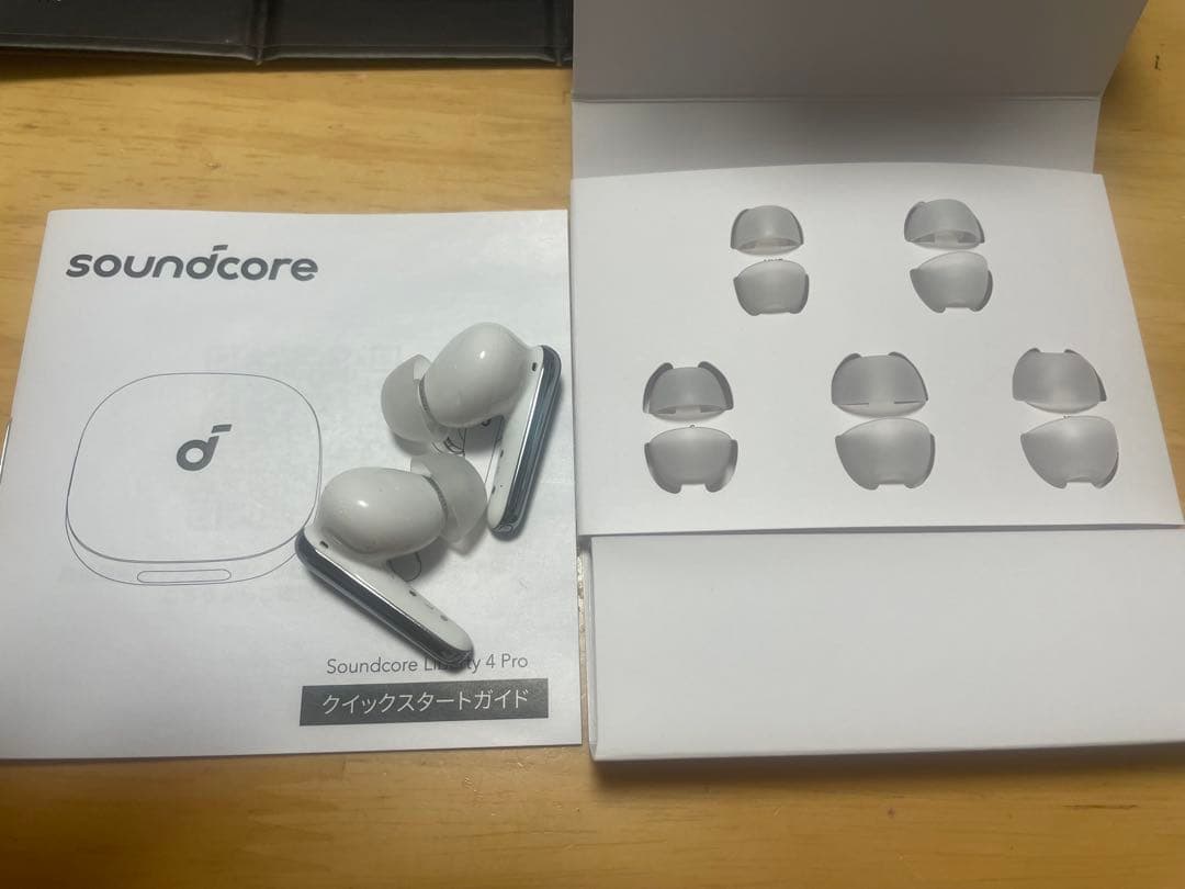SoundcoreLiberty4Proイヤホン両耳充電器なし 価格相談可