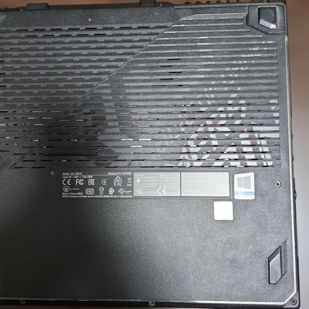 asus rog strix g531gt　ゲーミングノートPC