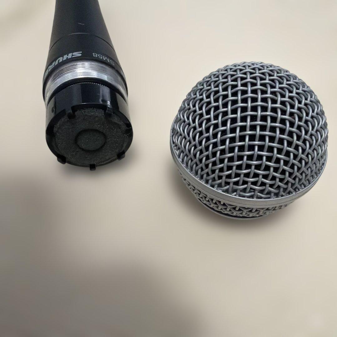 SHURE SM58 ダイナミックマイク 本体とホルダー