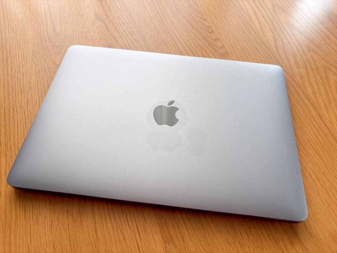 Apple MacBook Air M1 2020 256GB スペースグレイ】