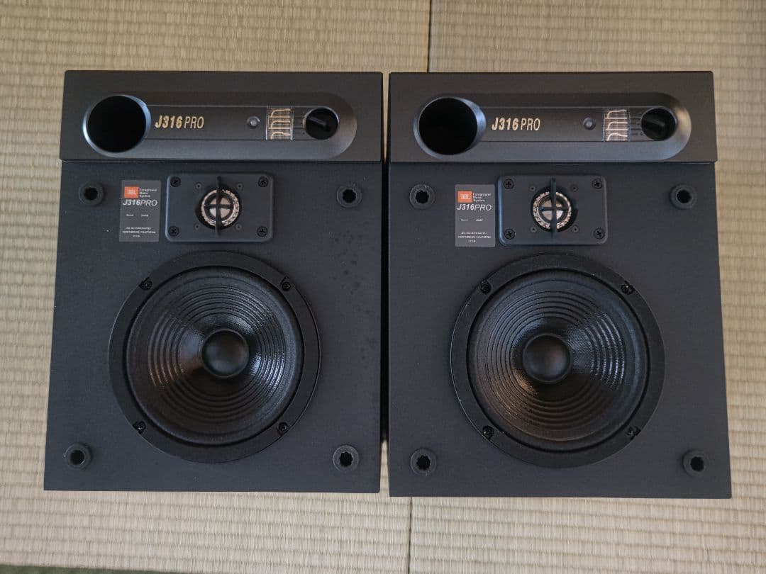 【ニャンコ先生さま】JBL J316 PRO スピーカー 2ウェイ