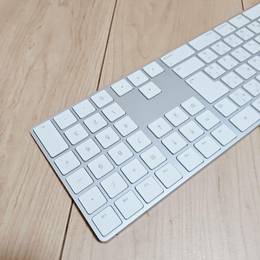 Apple Magic keyboard テンキー 充電タイプ純正品