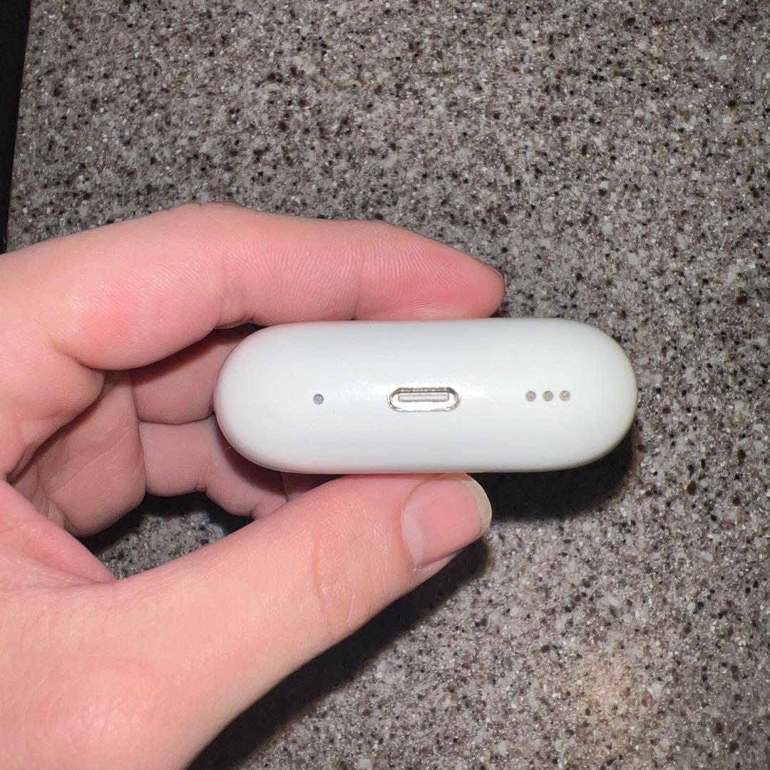 AirPodsPro 第2世代 ケース 中身なし