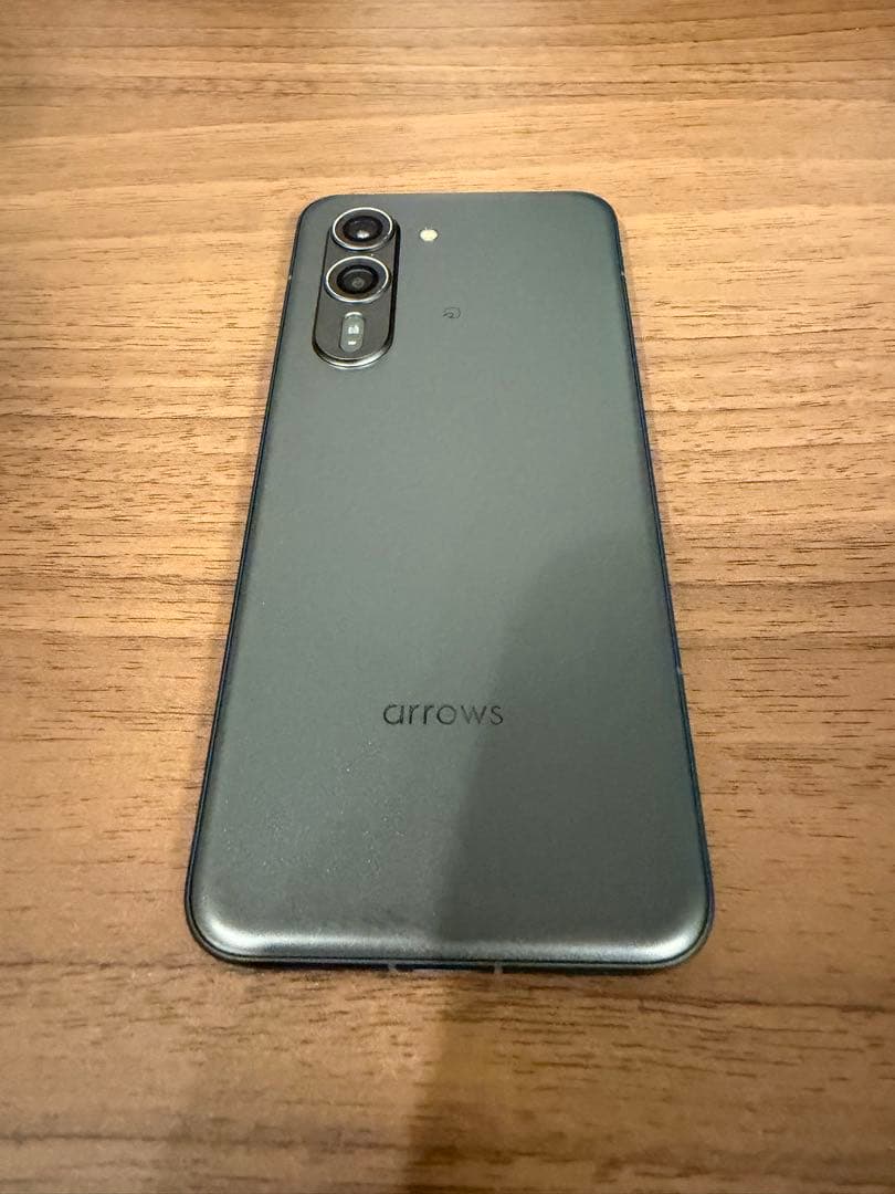 【超美品】arrows Alpha M08 ブラック 本体