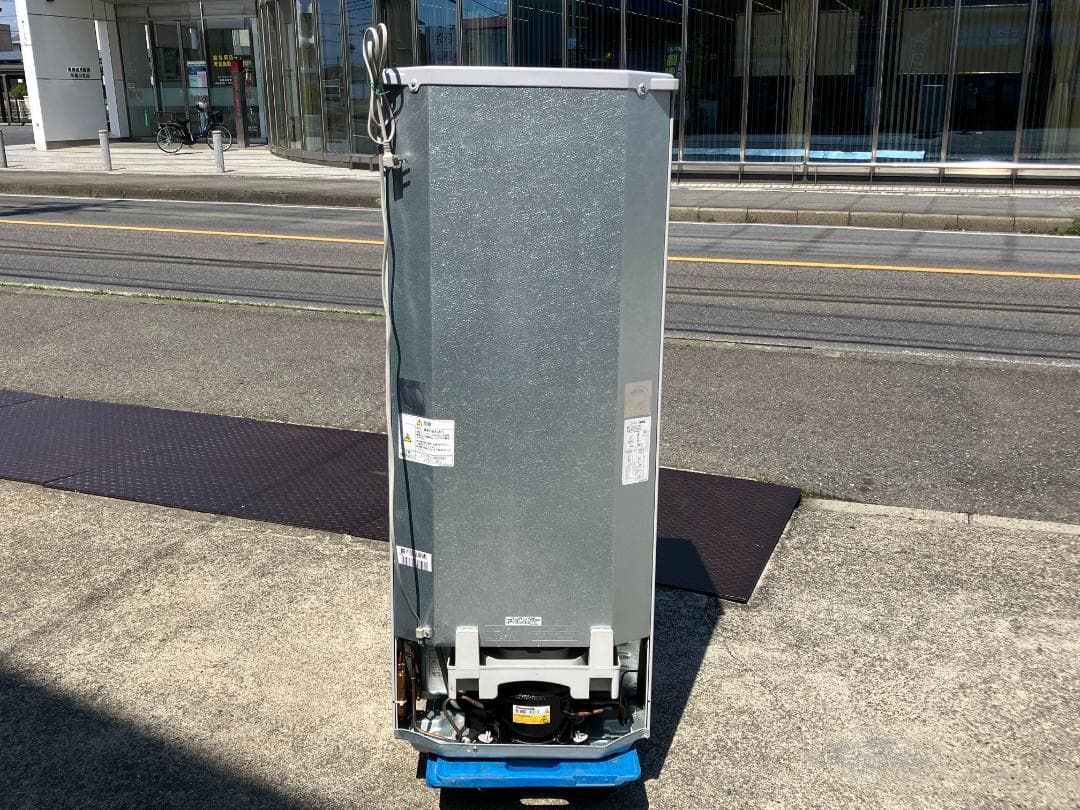 愛知岐阜/送料込★三菱　146L2ドア冷蔵庫　MR-P15D-S　2019年製