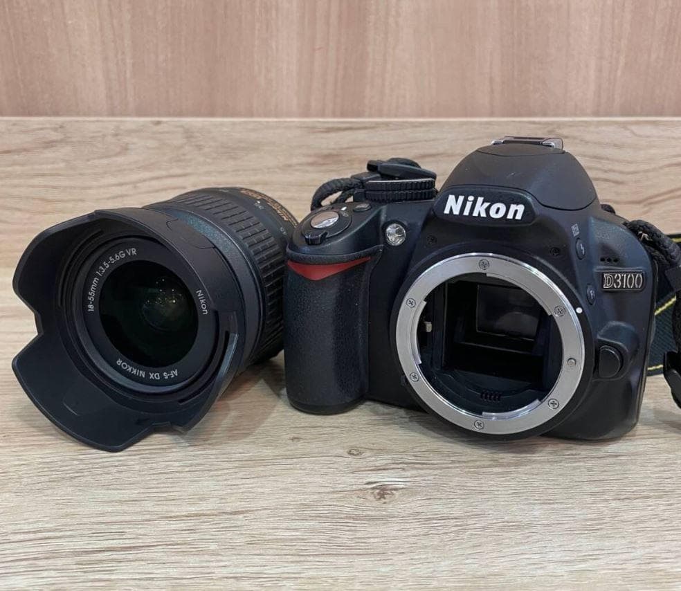●完動品✨ ニコン D3100 18-55mm セット 一眼レフ デジカメ