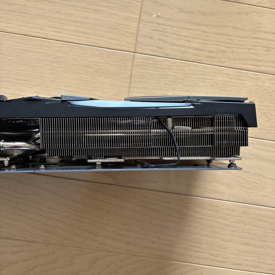 MSI RTX 2080 ヒートシンク　ファン　バックプレート　LED TRIO