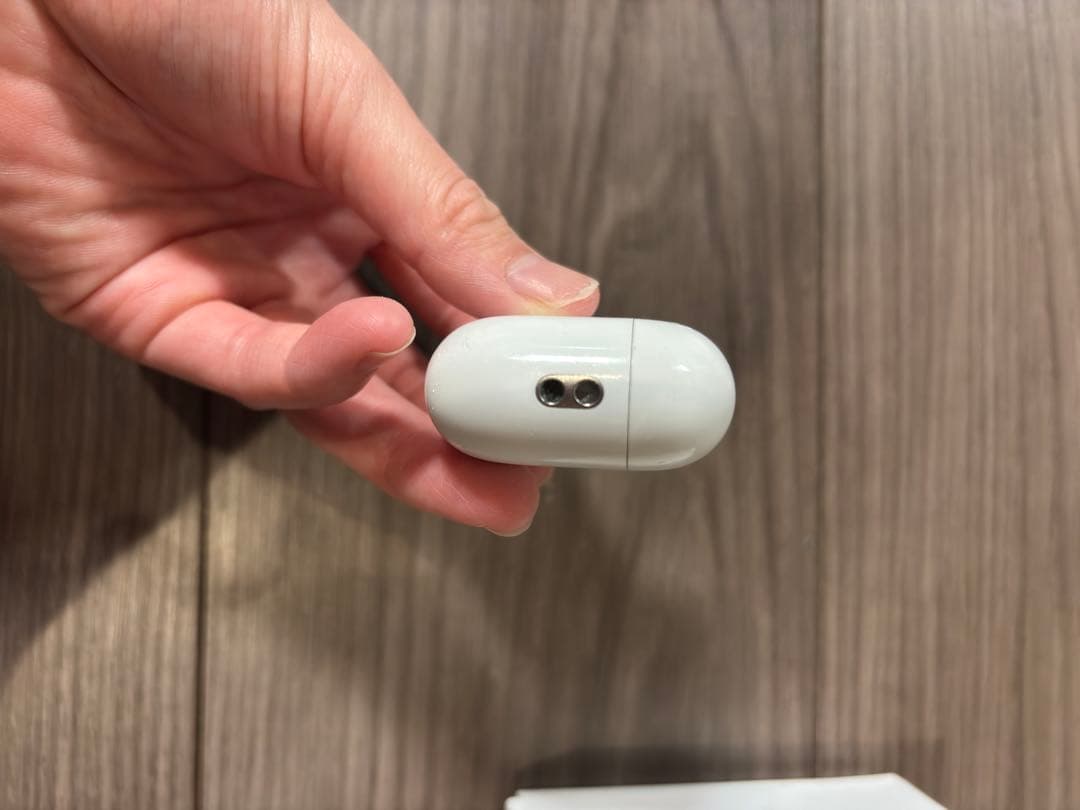 AirPods Pro (第2世代) 本体 耳なし ケースのみ ノイズキャンセル